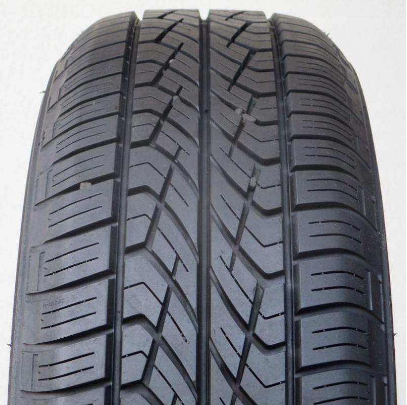 Yokohama GEOLANDAR G900A 215/55 R17 94 V